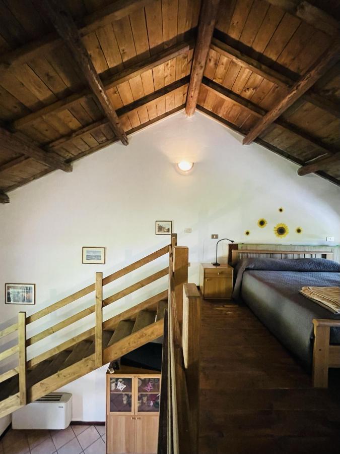 Апартаменти Borgo Del Nibbio Porto Levante Екстер'єр фото